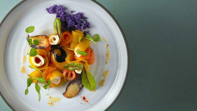 5 Dining Credit Cards That’ll Turn Every Meal into a Gourmet Experience